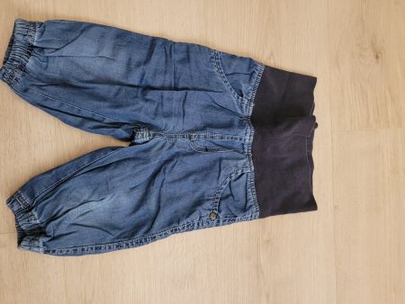 Hosen Grösse 68