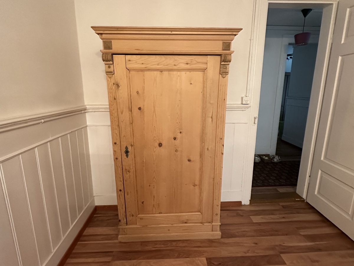 Schränke: Wunderschöner eintüriger Tannenschrank – Gebraucht aus Wittenbach von mar_69t6 6