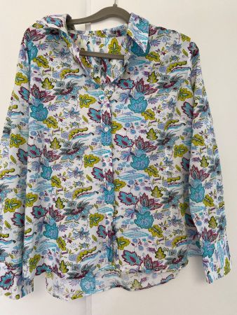 Damen Hemdbluse bunt Blumenmuster Grösse 48 100% Baumwolle