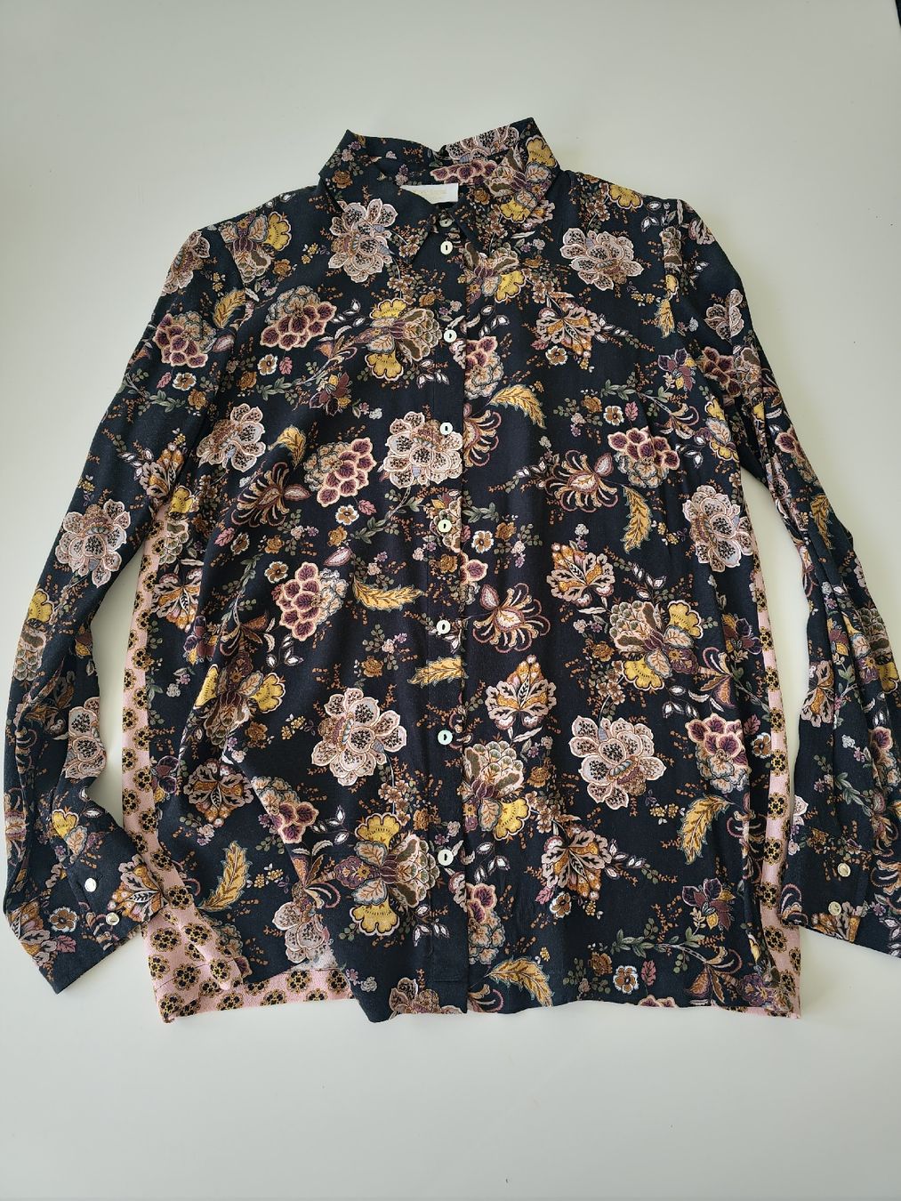 Rich & Royal Camicette: Rich&royal Bluse Gr. 38 unbenutzt – Nuovo (secondo la descrizione) da Luzern venduto da TausendD