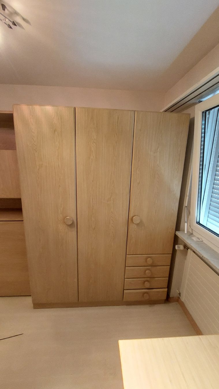 Armadi: Schrank Massivholz  – Usato da Baar venduto da max_vj55 3