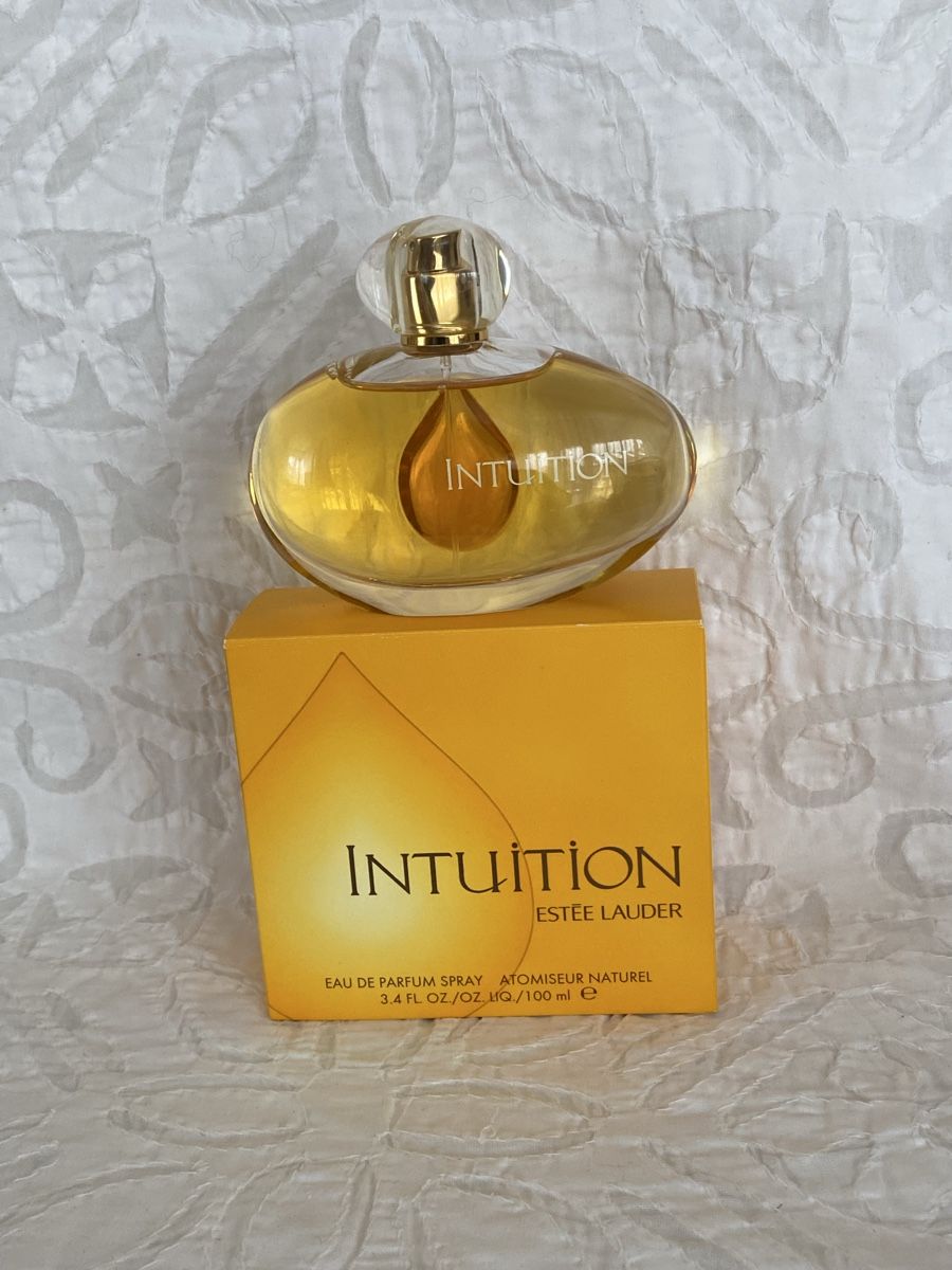 Estée Lauder Profumi & Eau de Toilette: Estée Lauder Intuition Eau de Parfum Spray 100 ml, neu – Nuovo (secondo la descrizione) da Dietlikon venduto da Trukaip