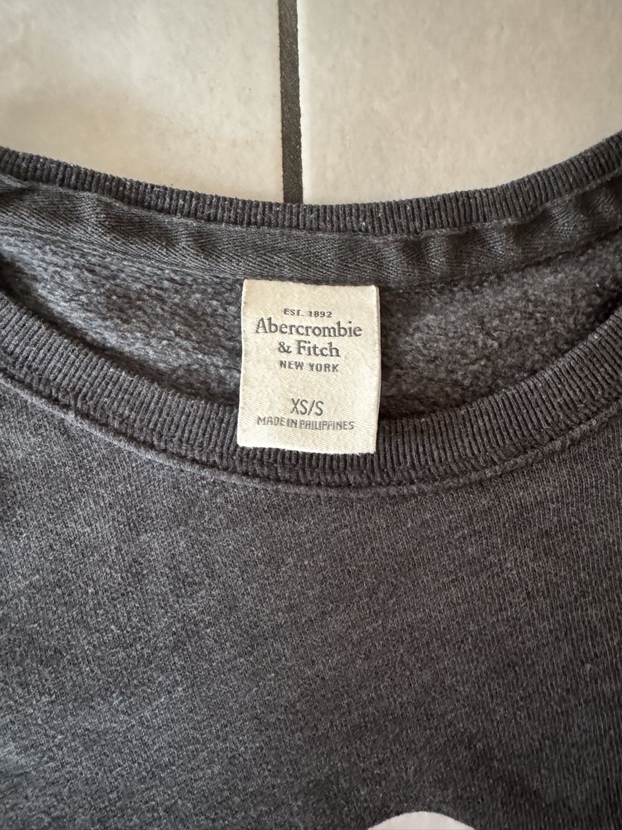 Abercrombie Maglioni & Felpe: Abercrombie & Fitch Sweatshirt – Usato da Hergiswil NW venduto da kaufe_bei_kaufmann 3
