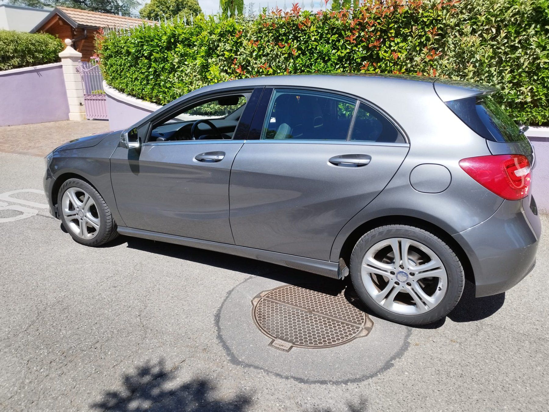 Automobili: Mercedes A180 automatique – Usato da Grand-Lancy venduto da alaia1994 2