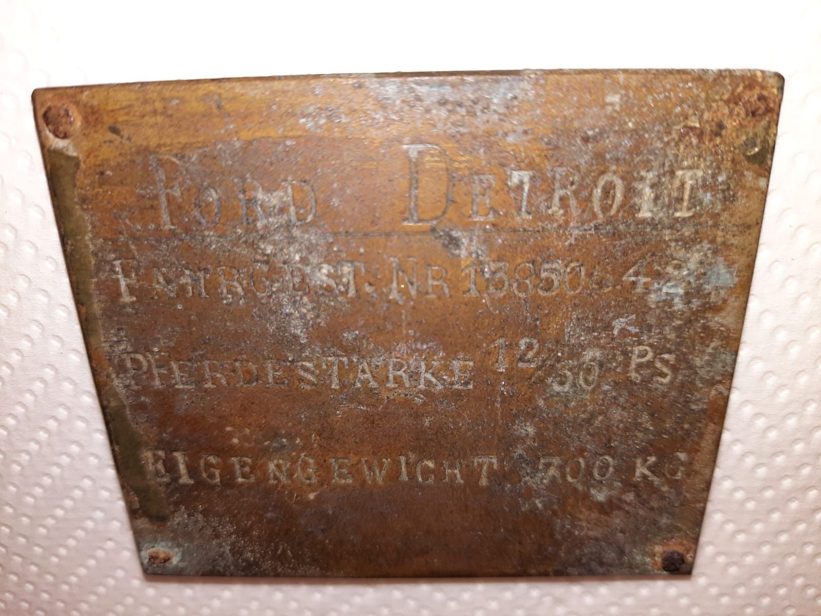 Insegne: Uralte Messingplakette von Ford Detroit – Usato da Schaffhausen venduto da Simmel80 2