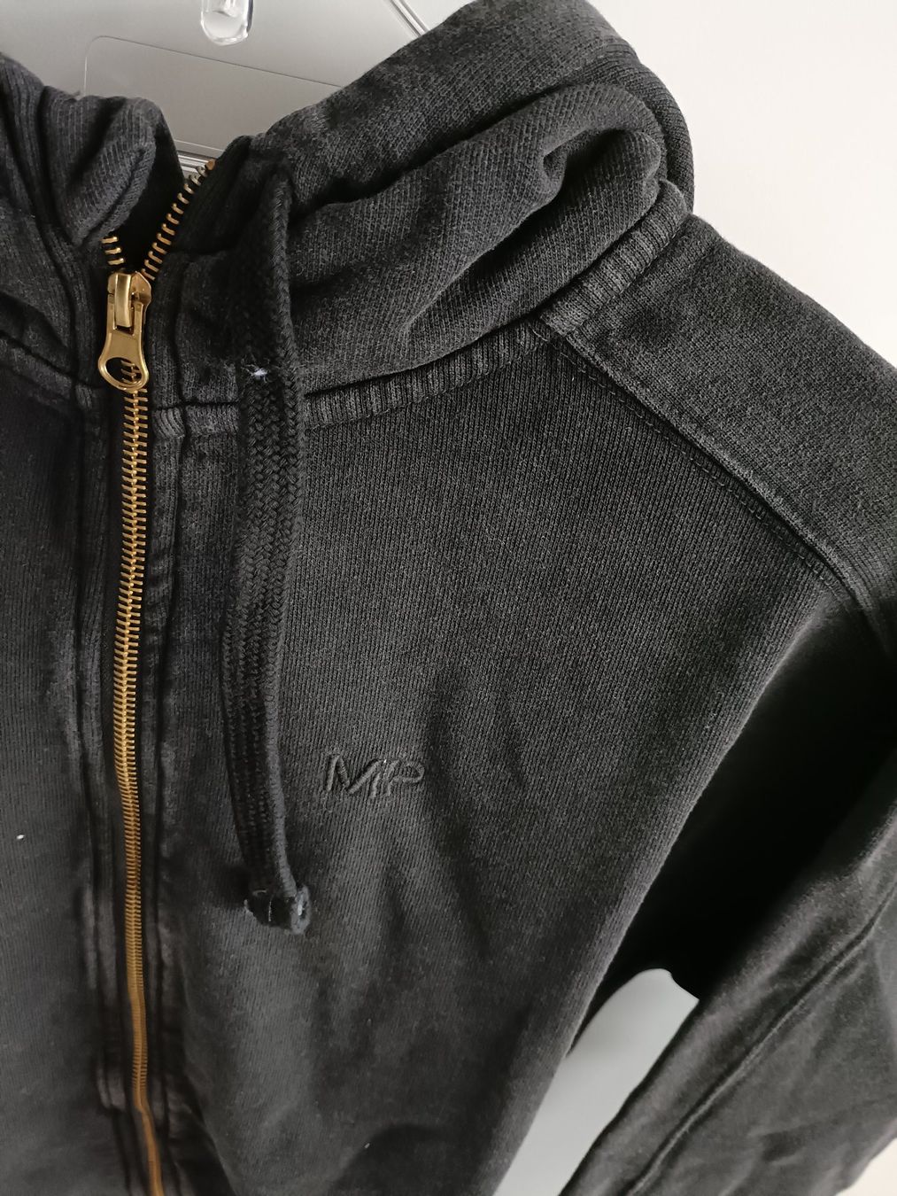 Maglioni & Felpe: Herren Trainings-Kapuzenpulli - Grösse XS – Nuovo e nell'imballaggio originale da Rickenbach b. Wil venduto da Kth_v8 1