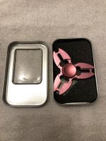 Rosa Fidget Spinner mit Dose - Top Zustand! Nie verwend