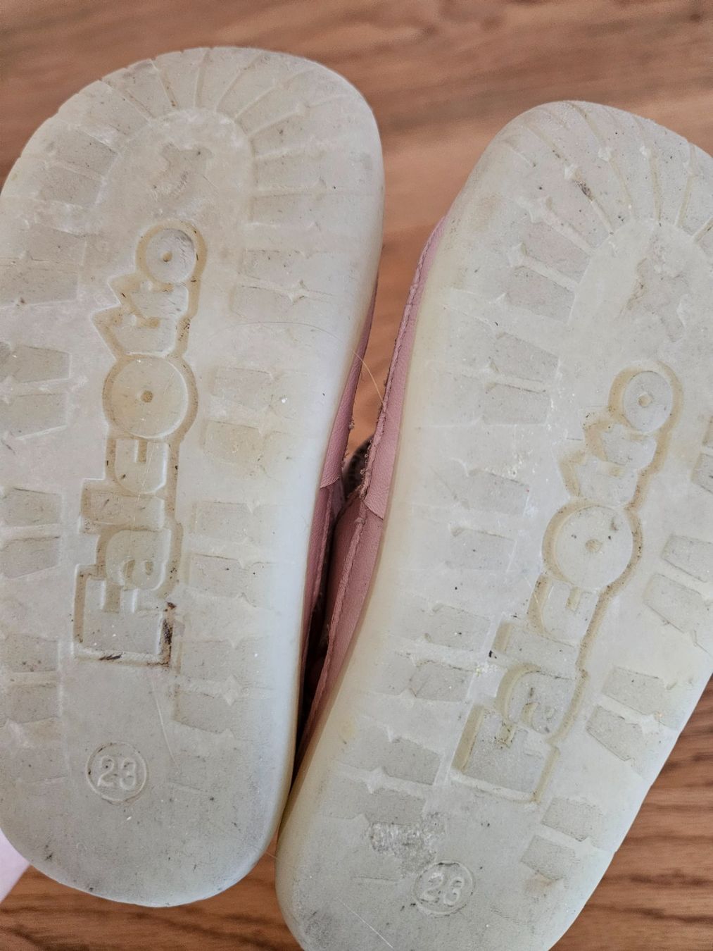 Scarpe per ragazze: Sandalen von Falcotto Gr. 23 – Usato da Luzern venduto da Livlivliv 2