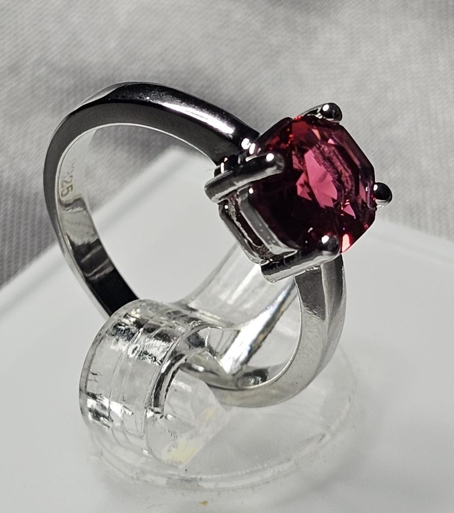 Anelli: Eleganter Ring mit Turmalin, 925 versilbert, Gr. 6 – Nuovo (secondo la descrizione) da Grenchen venduto da maretop 3