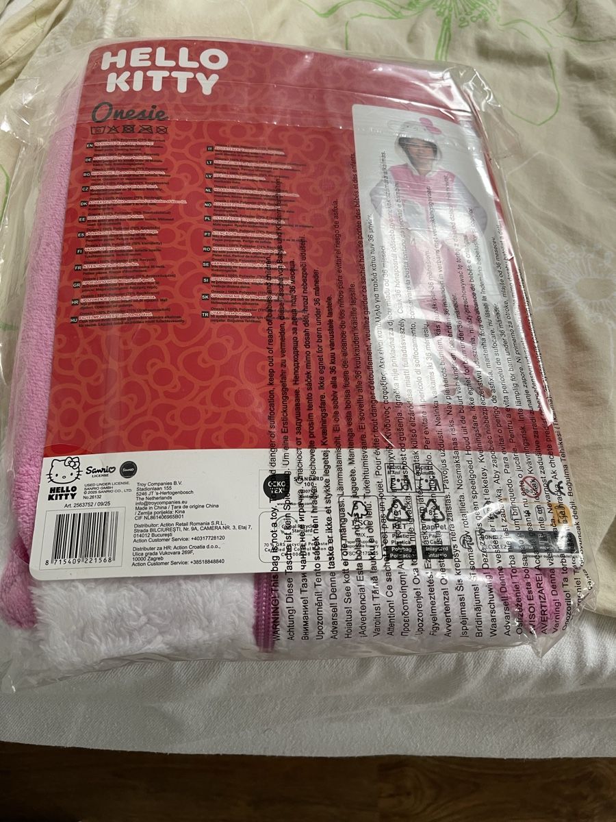 Completi: Ensemble hello Kitty taille 122-128 – Nuovo e nell'imballaggio originale da MARLY venduto da AISLEE 1
