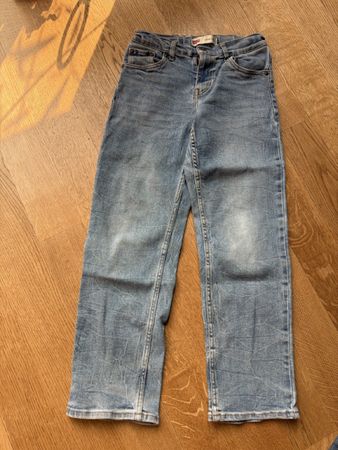 Levi’s Jeans Loose Taper wie neu Größe 152
