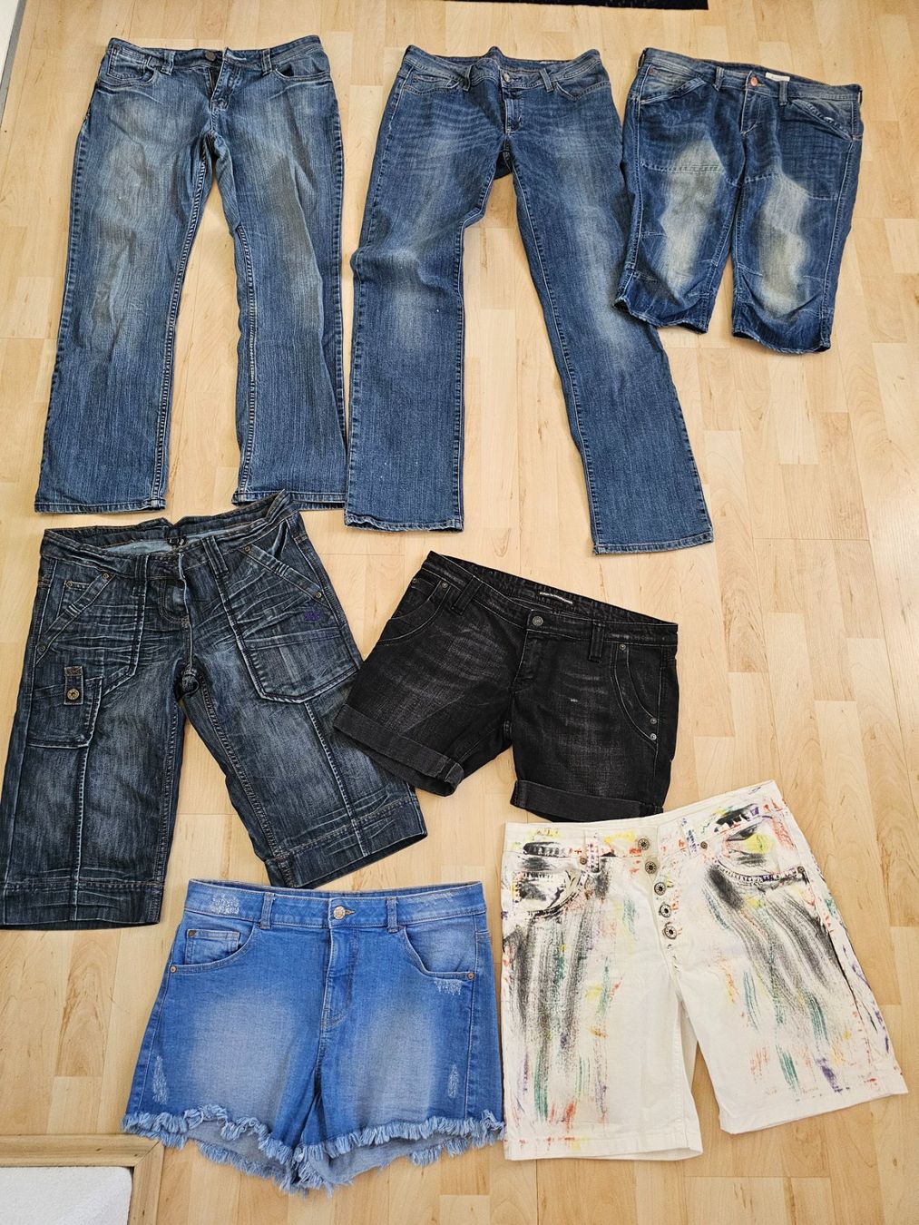 Kleiderpakete: Kleiderpaket Grösse L – Gebraucht aus Balterswil von Dikdik1992