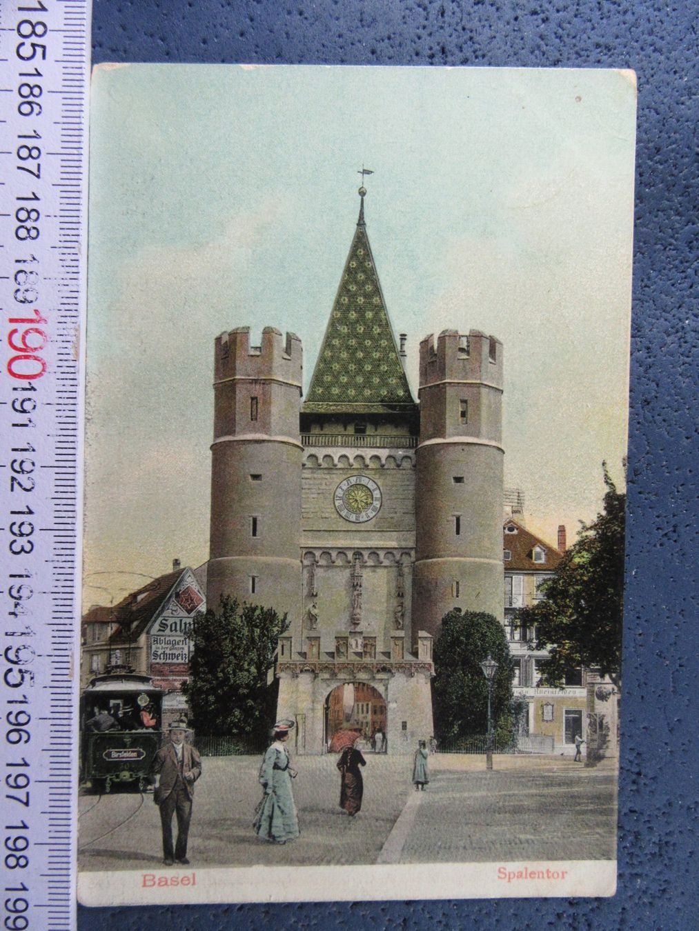Cartoline postali: BASEL SPALENTOR BELEBT TRAM "BIRSFELDEN" AK-BS – Usato da Ettingen venduto da Hausi4711