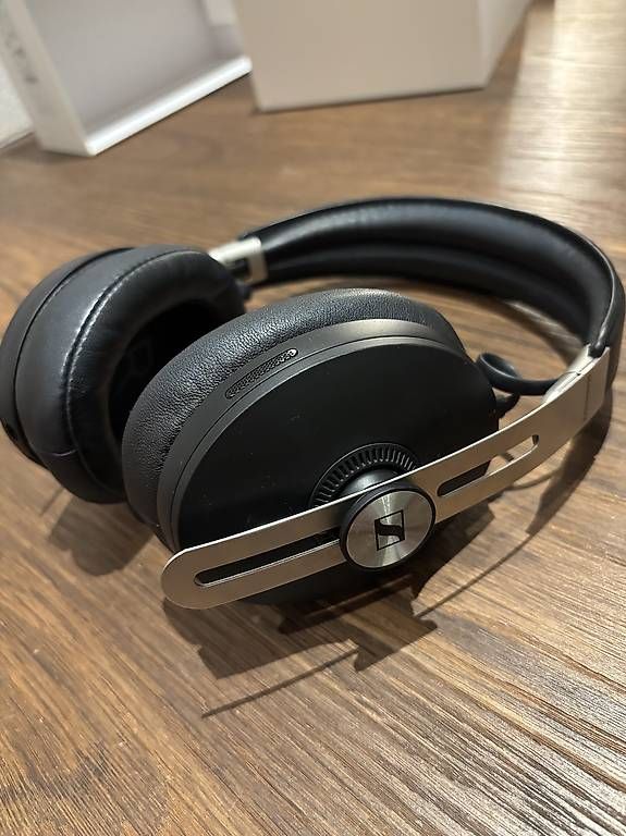Sennheiser Casques audio: Sennheiser Bluetooth-Kopfhörer – D'occasion à Tafers par mia_fl9s
