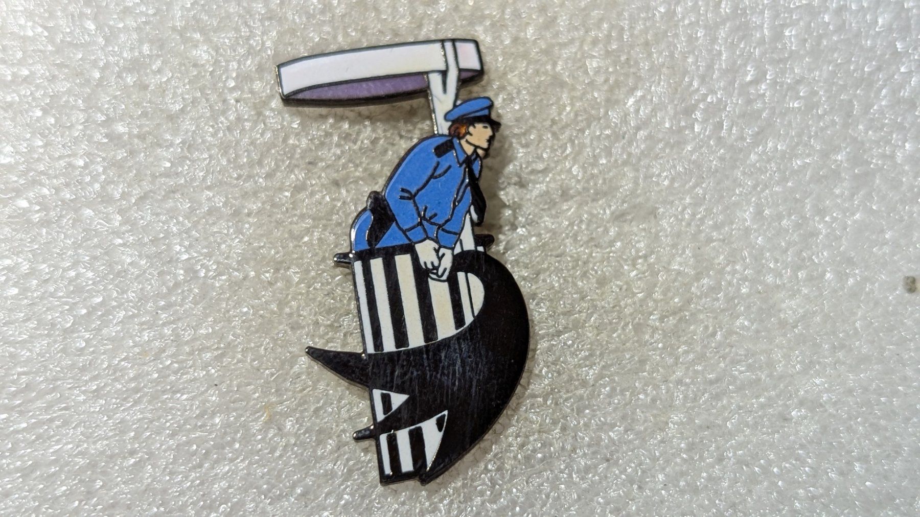 Placchette & Badge: Ansteckpin 169: Basel – Usato da Oppligen venduto da Pin-Fall-Shop