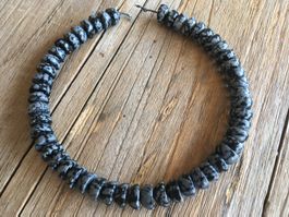SCHNEEFLOCKENOBSIDIAN  HALBKUGELN LÄNGE 28,5cm