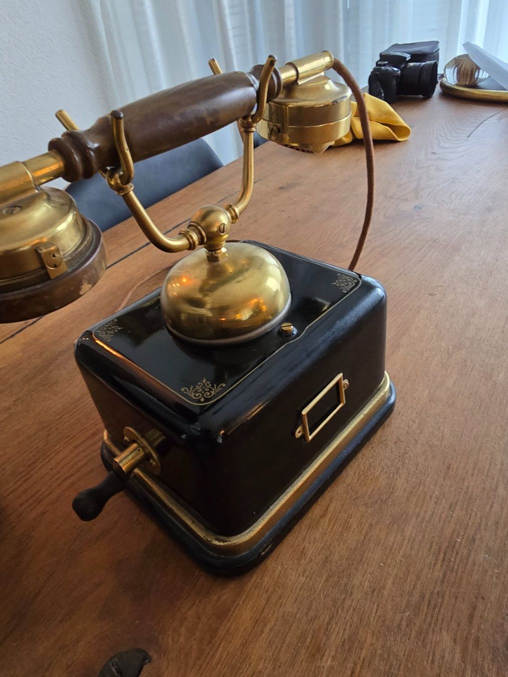 Telefone: Antikes Telefon Protos – Gebraucht aus Hüntwangen von Scarciglias-Antiques 2