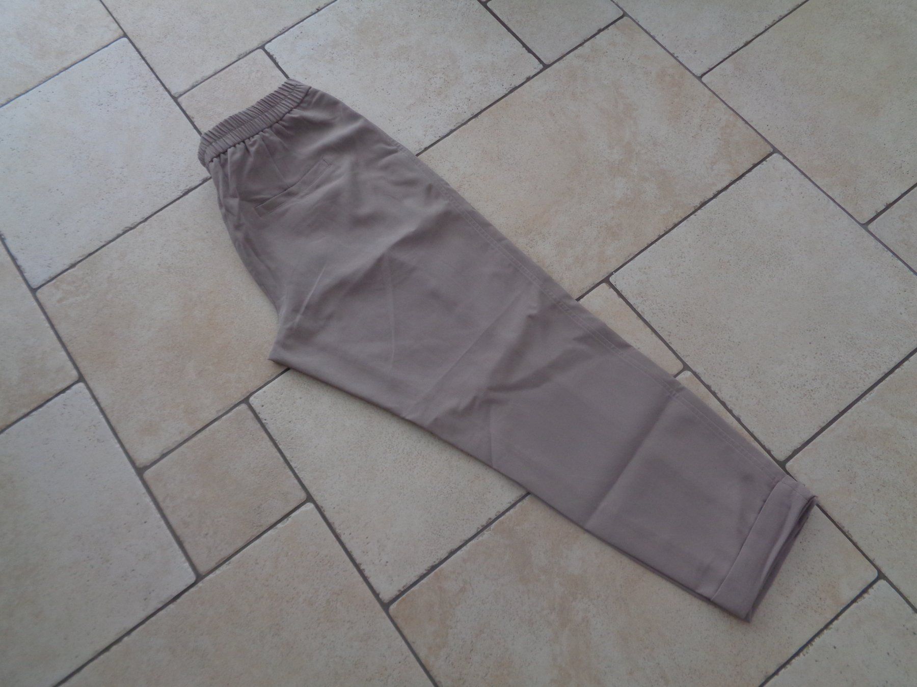 Esprit Pantalons: Hose  Esprit  Grösse 42 – D'occasion à Kreuzlingen par Robi-2003 3