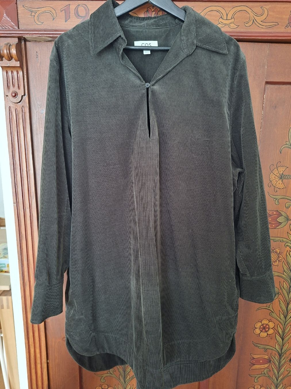 Cos Vestiti: Cord Kleid von COS – Usato da Malters venduto da pat_p26z