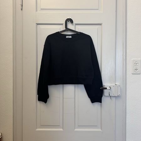 Schwarzer Damen Pullover Gr L, Marke Famous, nie gatragen