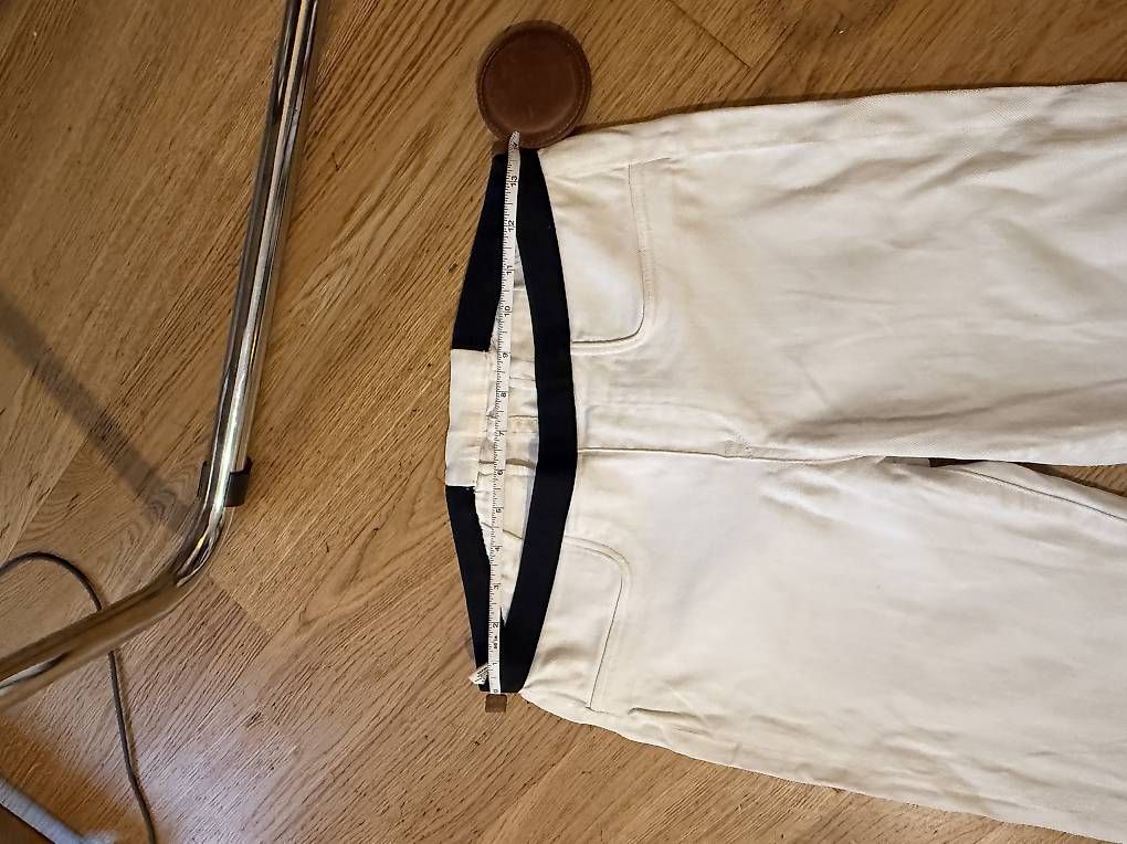 Pantaloni: HELMUT LANG Designer Hose  – Usato da Zürich venduto da Molinetti 3