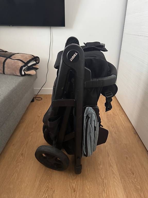 Thule Carrozzine: Thule Spring Stroller – Usato da Dübendorf venduto da emi_86cw 4