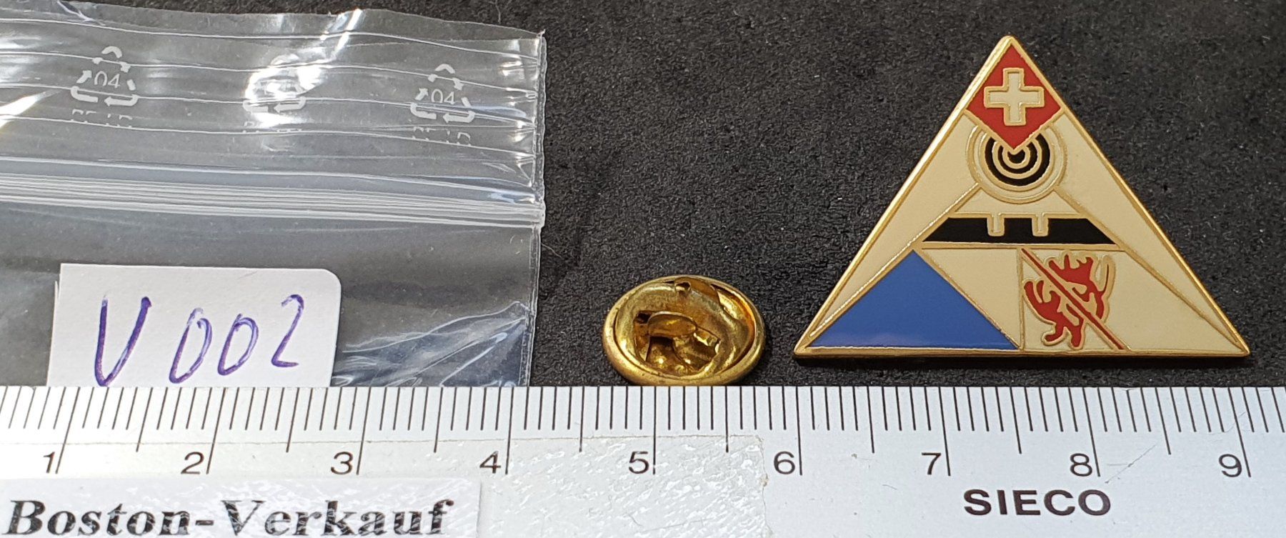 Placchette & Badge: V002 - Pin Polizei Schützen Winterthur – Usato da Reinach BL venduto da Boston-Verkauf 1
