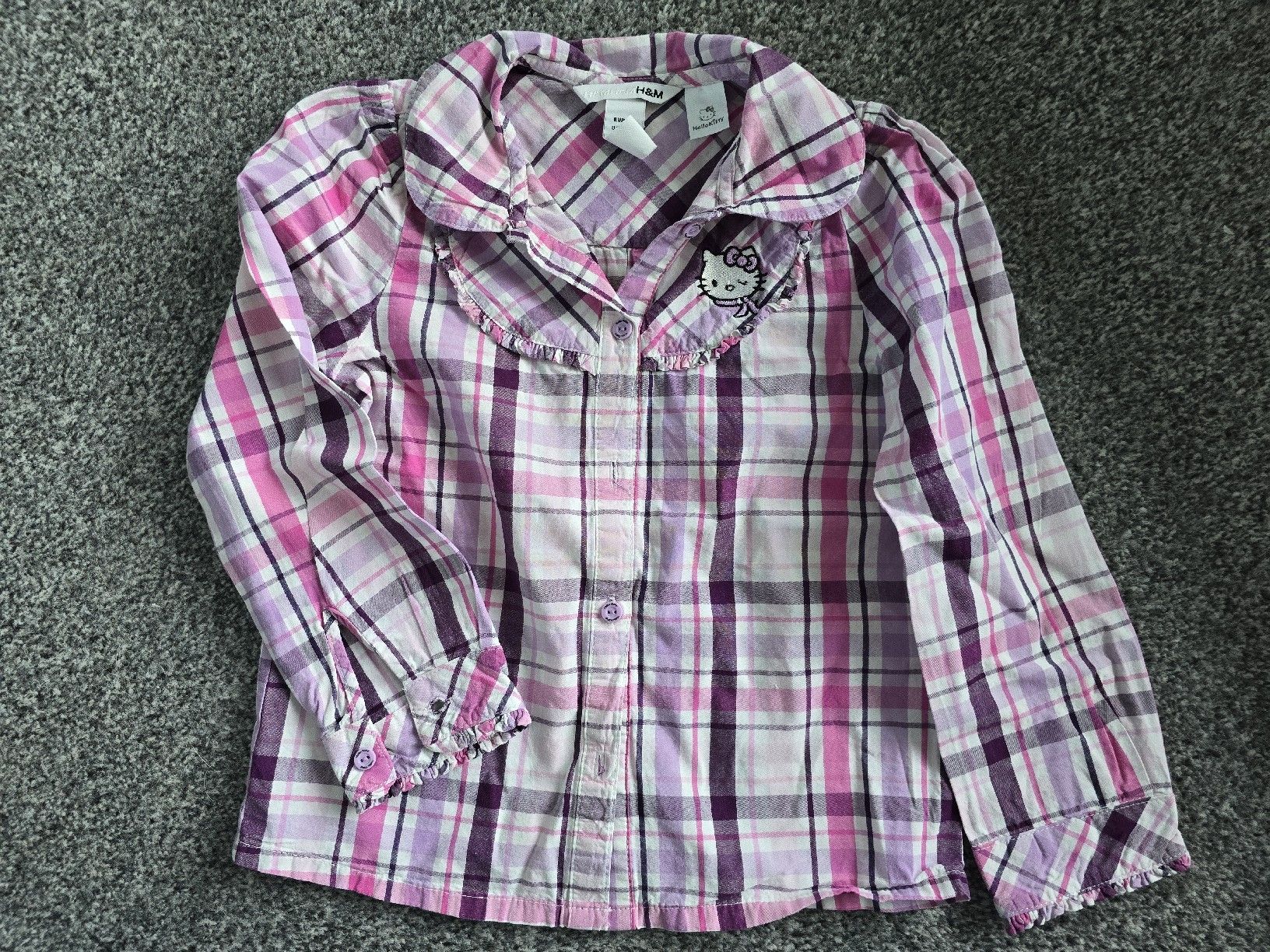 H&M Camicette, T-shirt & Top: H&M Hello Kitty Bluse Gr. 104 – Usato da Unterentfelden venduto da Panda-87