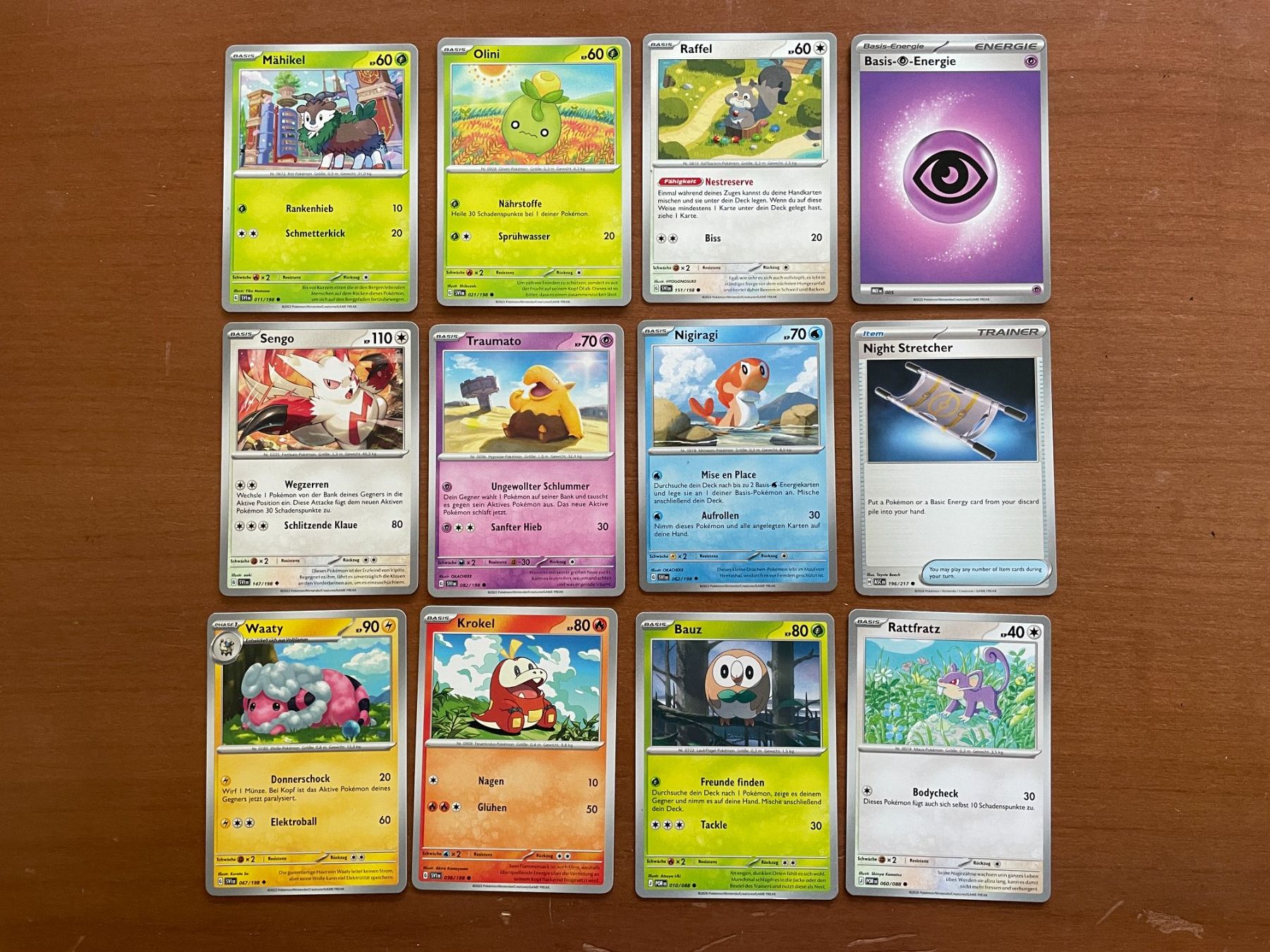 Pokémon Carte collezionabili: Pokemon 12er Karten Set (Versand gratis) – Nuovo (secondo la descrizione) da Chur venduto da Angerson