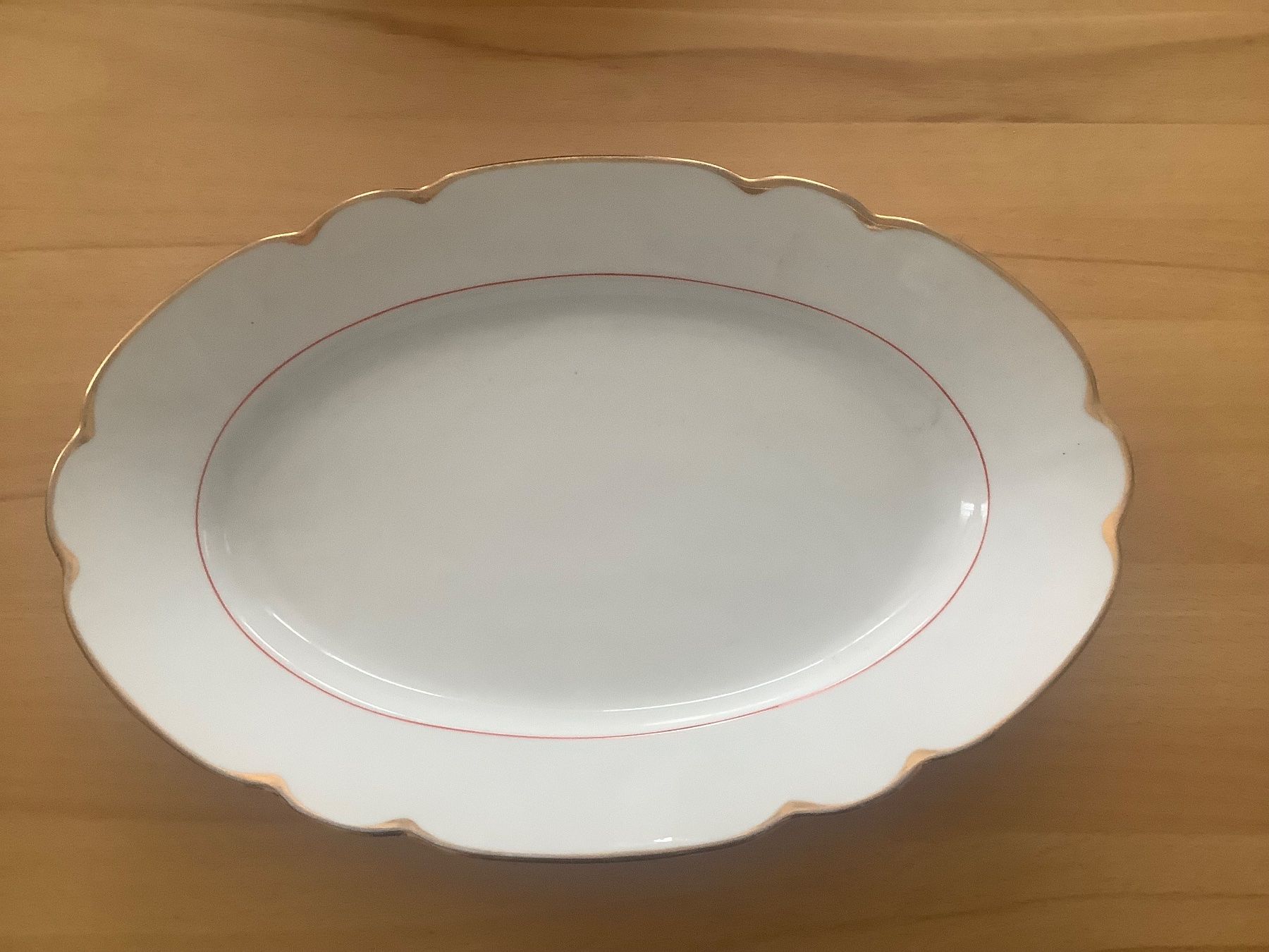 Set di piatti: Antiker Langenthal Service 1931 / 33 teilig – Usato da Dübendorf venduto da Troll_88 4