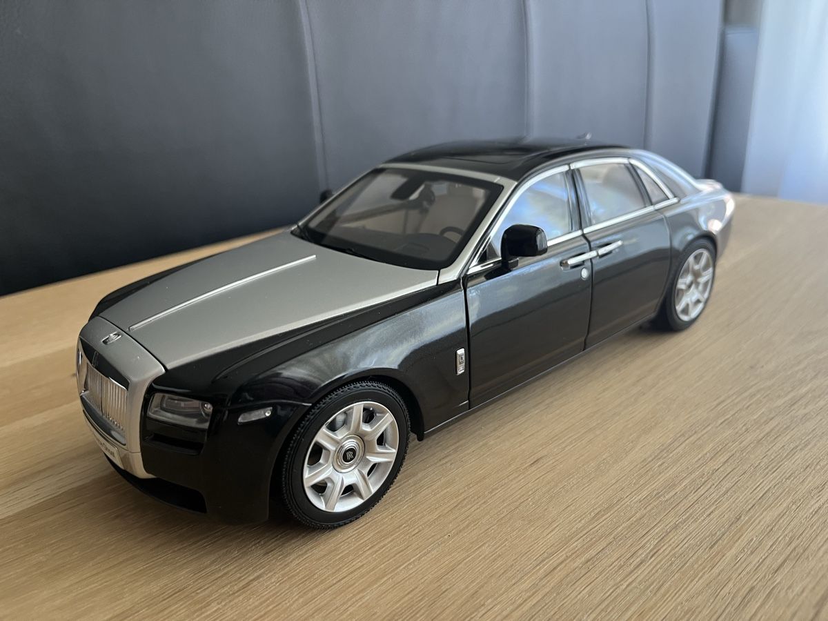 Kyosho Voitures modèles: Rolls-Royce Ghost 1/18 Kyosho – D'occasion à Léchelles par Mlinspiration