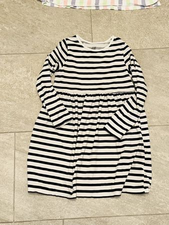 H&M Kleid, Gr. 110/116, gestreift, Langarm, Top Zustand!