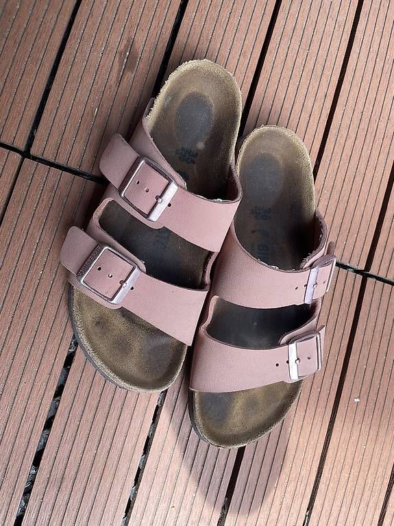 Scarpe per ragazze: Birkenstock Sandalen altrosa 36 – Usato da Luzern venduto da I_zemp