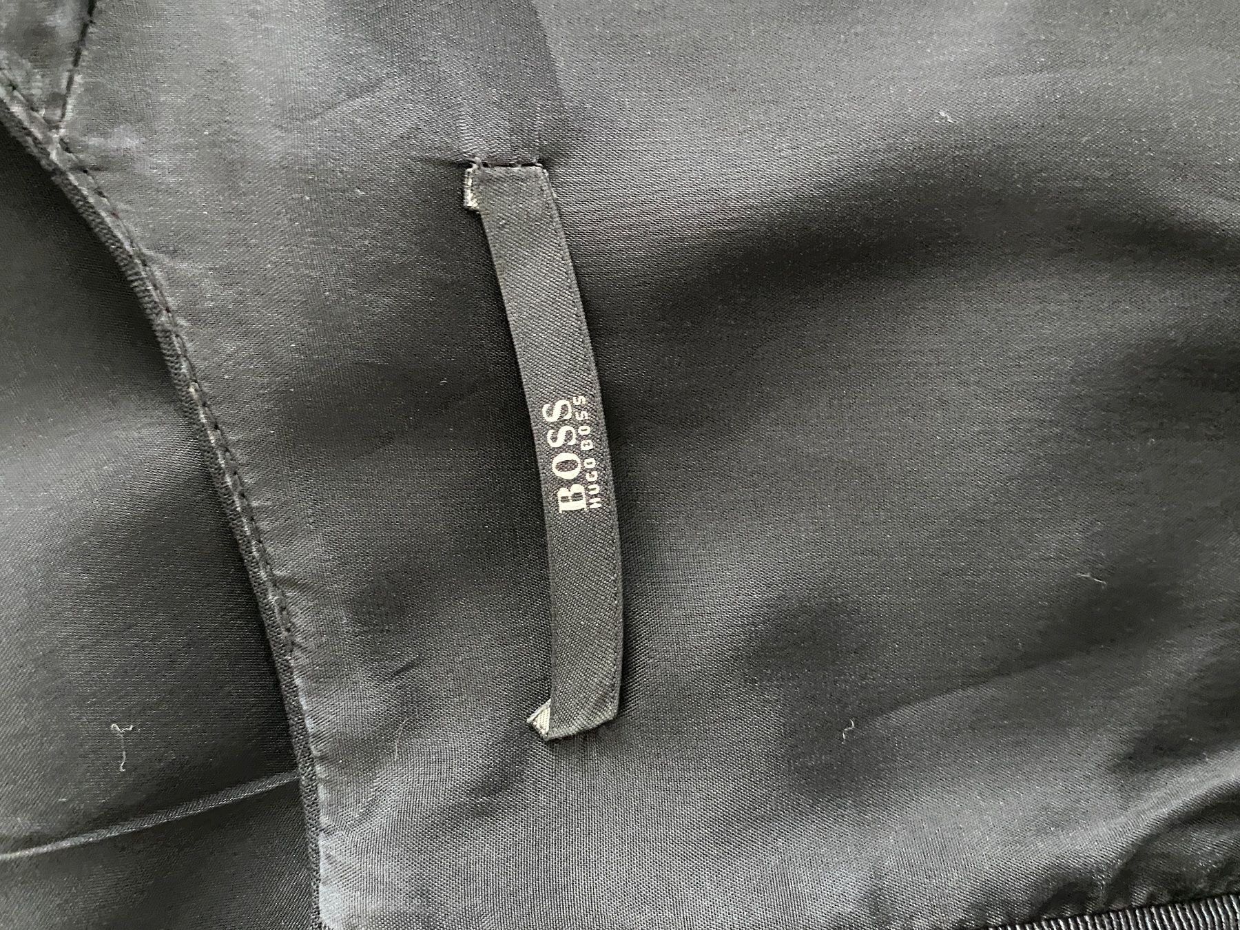 Hugo Boss Vestiti: Etui Kleid Hugo Boss 40 – Nuovo (secondo la descrizione) da Liestal venduto da Goldart 8