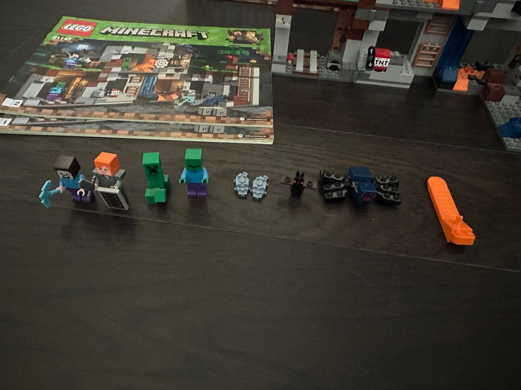Lego Kit di costruzioni: LEGO Minecraft 21147 The Bedrock Adventures – Usato da Pianezzo venduto da fil_fv5l 1