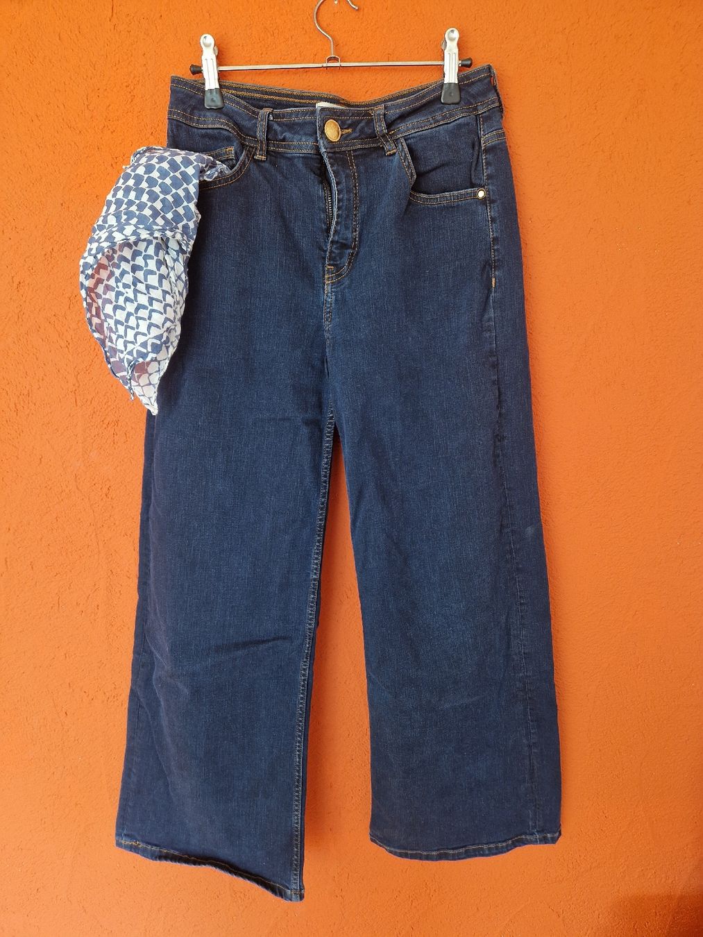 Lotti di vestiti: Kleiderset blau/rot – Usato da Wilen (Sarnen) venduto da Ponok 4