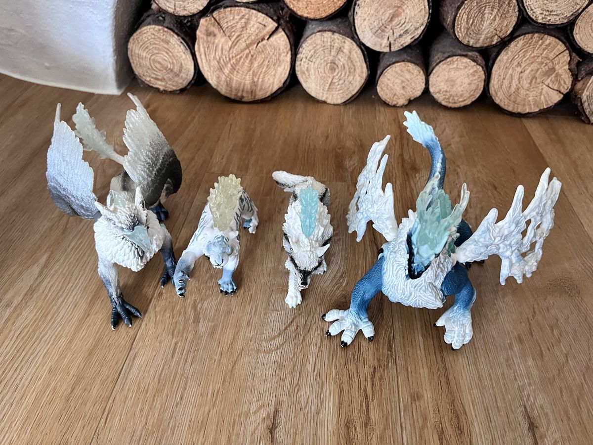 Schleich Statuette: Eldrador Schleich Figuren Set Top Zustand! – Usato da Kradolf venduto da AlexiaEugster 1