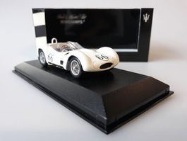 MASERATI TIPO61 BIRDCAGE #66 1:43 MINICHAMPS