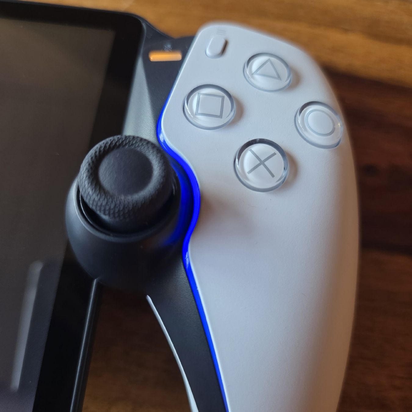 Sony Konsolen: Sony PlayStation Portal Remote-Player – Gebraucht aus Mettau von eli_k78v 6