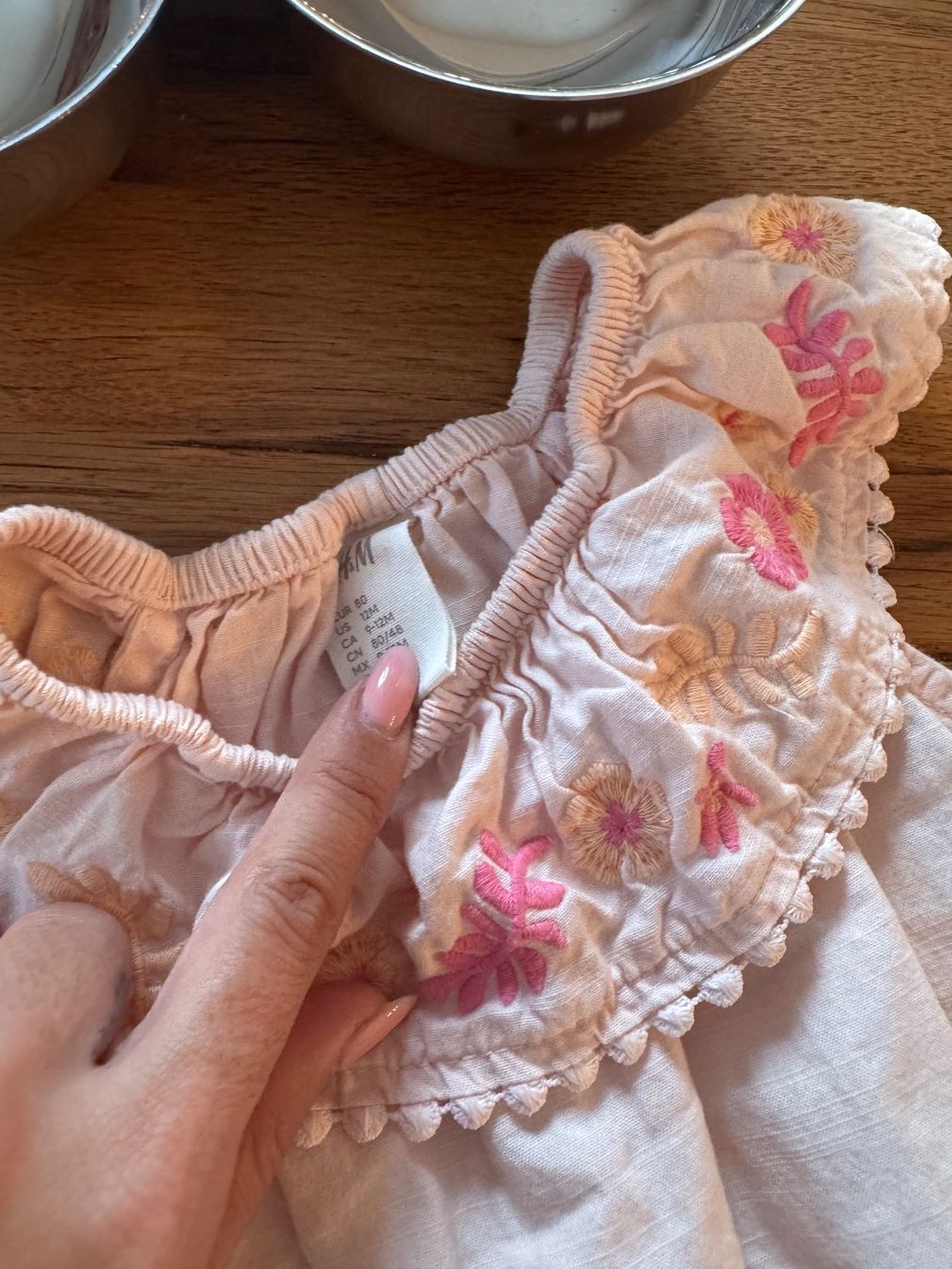 H&M Vestiti & Gonne: H&M 🌸 robe volantée 80 – Usato da Muraz (Collombey) venduto da iLoveNYC 2
