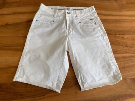 NILE kurze weisse Hose Bermudas Gr. XS wie NEU