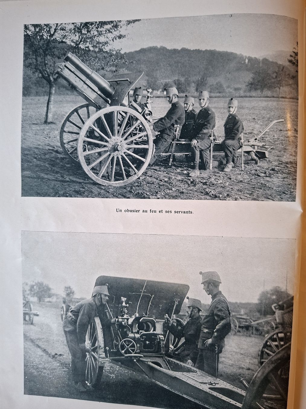Libri: Altes Schweizer Armee Militär Buch – Usato da Schwanden Sigrisw venduto da len_9yqg 7