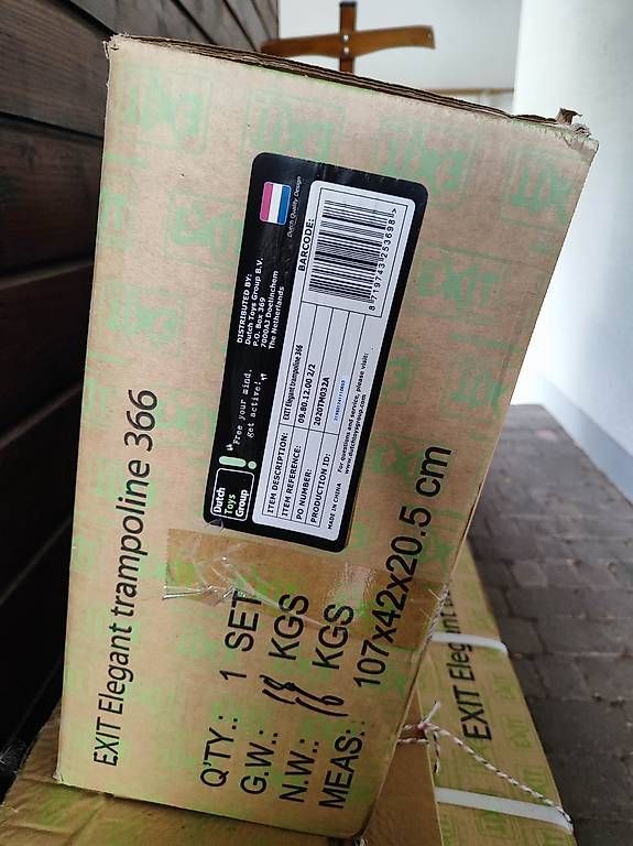 Trampoline: Trampolin Original verpackt – Neu und originalverpackt aus Aarau Rohr von NHischier 2