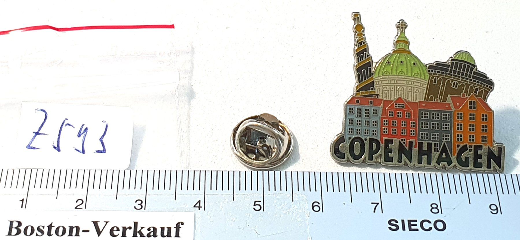 Placchette & Badge: Z593 - Pin COPENHAGEN – Usato da Reinach BL venduto da Boston-Verkauf 1