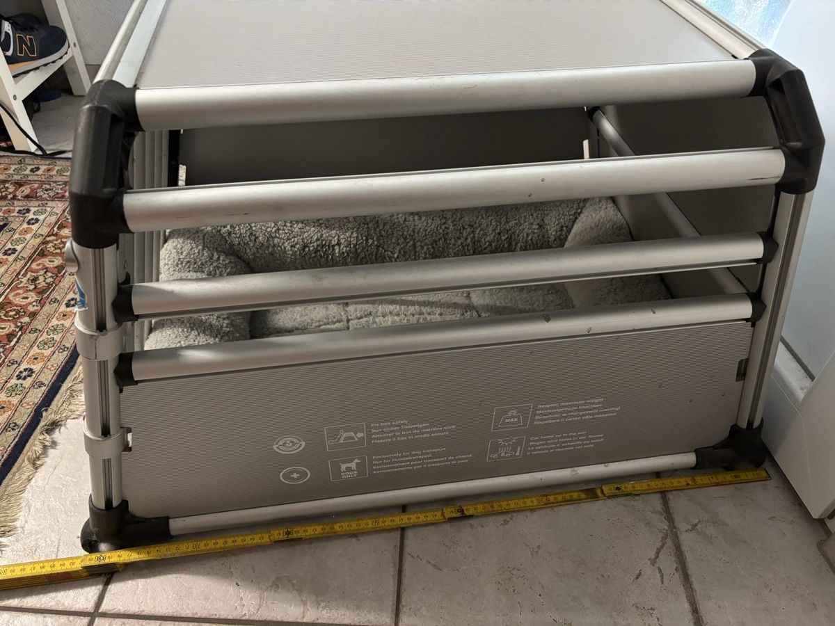 Käfige, Transport & Sicherheit: Hundebox – Gebraucht aus Domat/Ems von Galsi 1