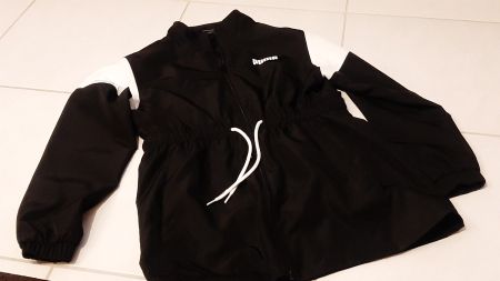 K..103 R) Puma Jacke Gr. S