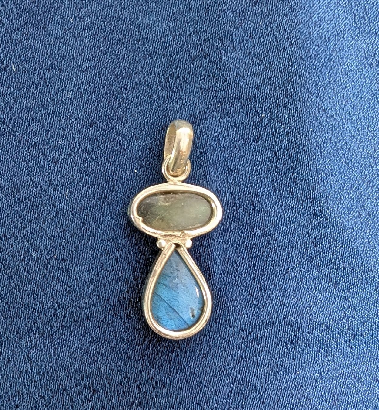 Ciondoli: Pendentif en argent 925/ Labradorite – Nuovo e nell'imballaggio originale da Lausanne venduto da Ory7 3