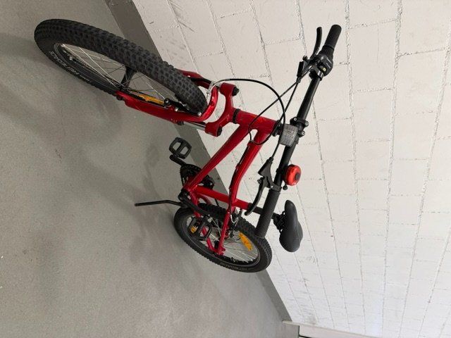 Specialized Velos: Fahrrad Specialized Hotrock 20 – Gebraucht aus Zürich von hrv_wm9n 3