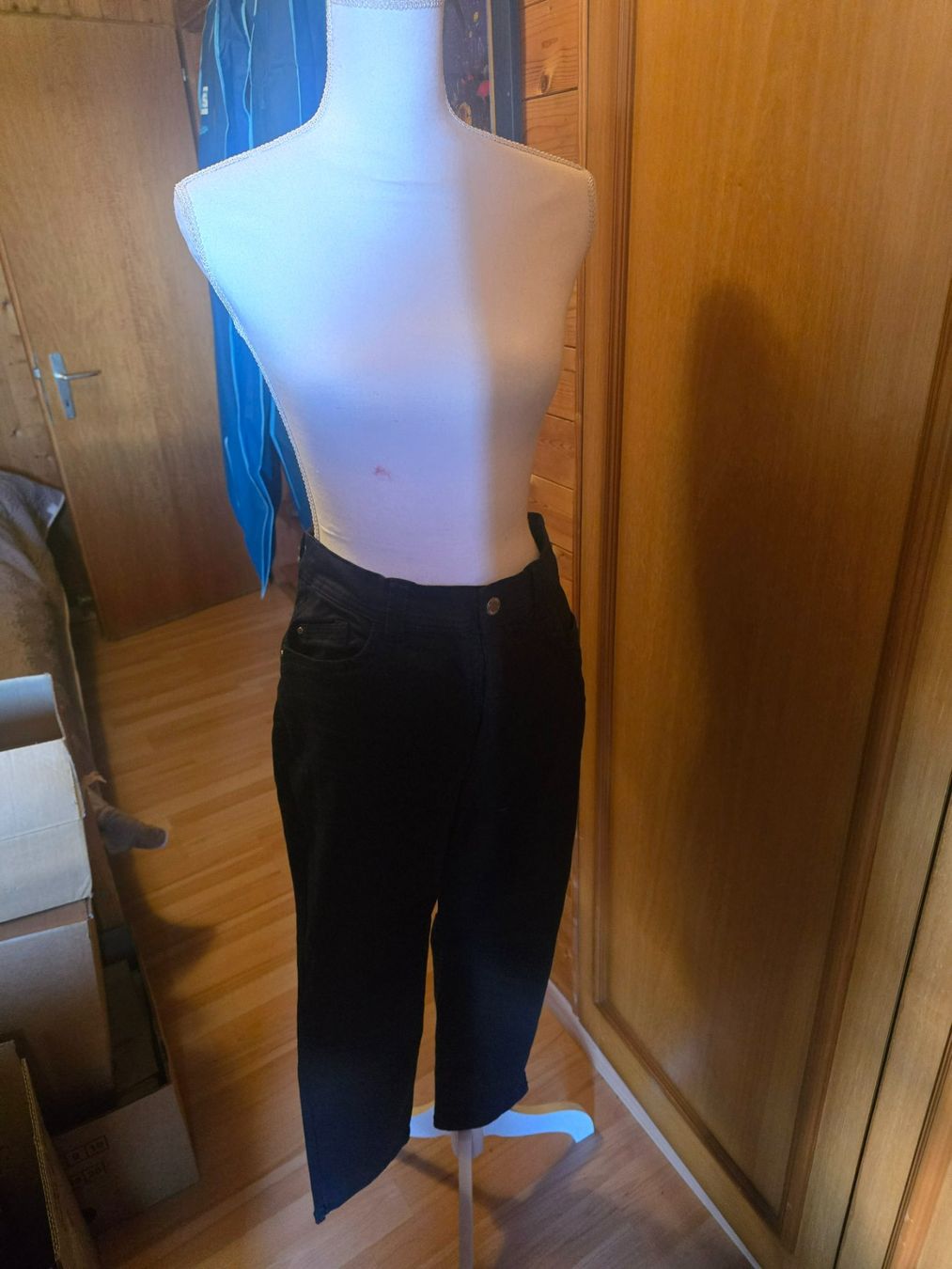 Jeans: Jeans  ref(33) – Usato da Grône venduto da Cramouze