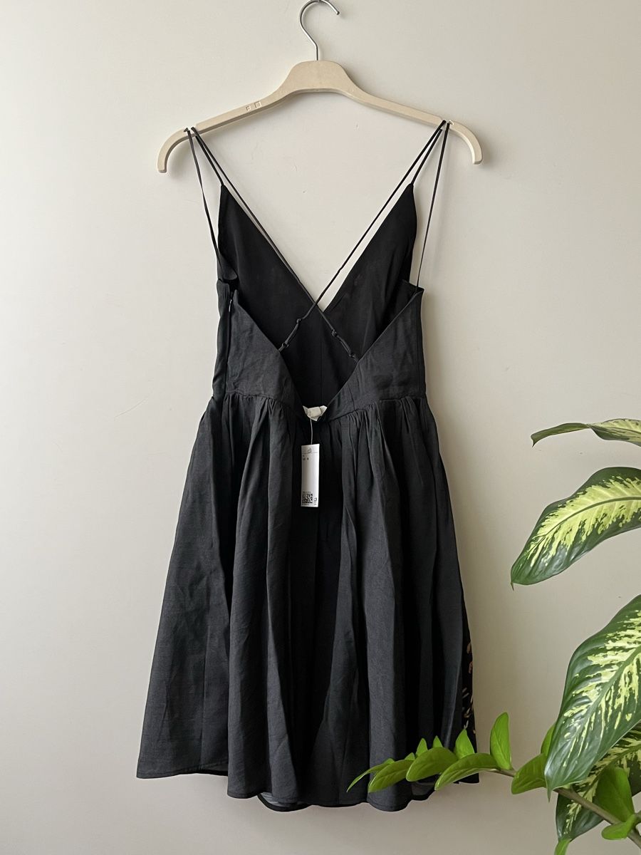 H&M Vestiti: Ausgestelltes Trägerkleid von H&M – Nuovo e nell'imballaggio originale da Bern venduto da SinaArikan 2